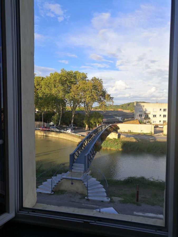 Les Volets Bleus Bed & Breakfast Salleles-d'Aude Exterior photo