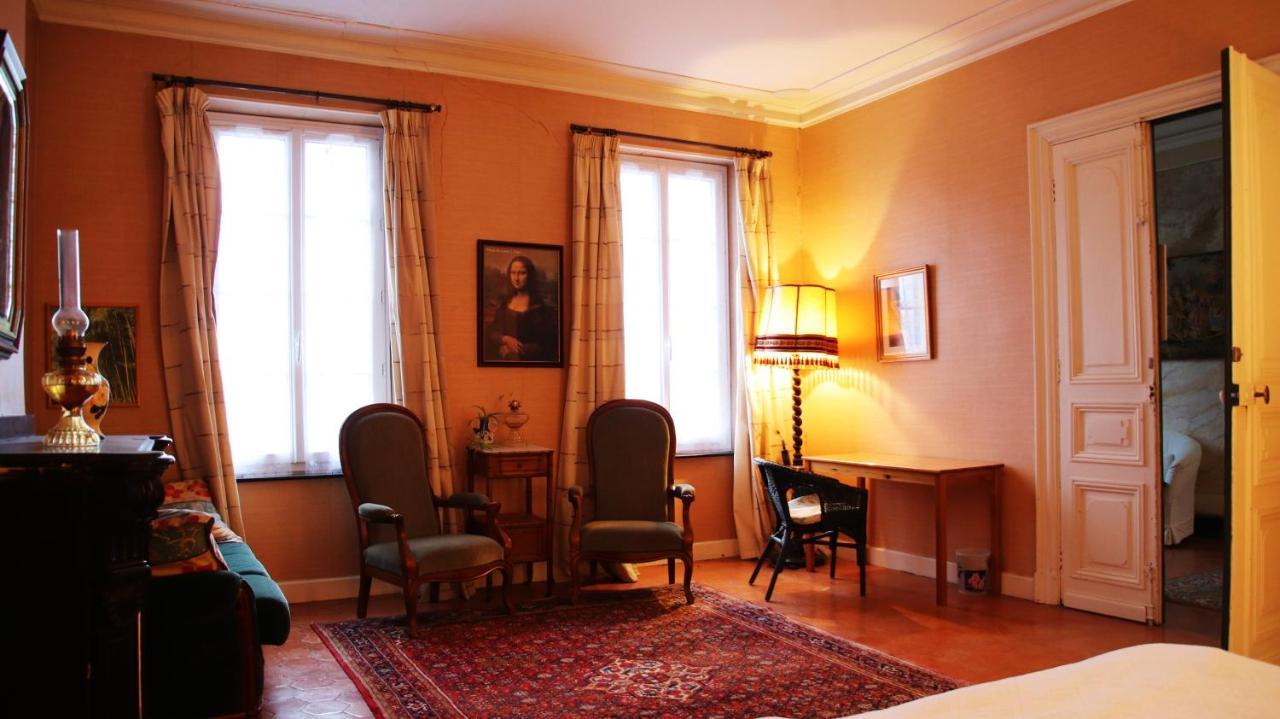 Les Volets Bleus Bed & Breakfast Salleles-d'Aude Exterior photo